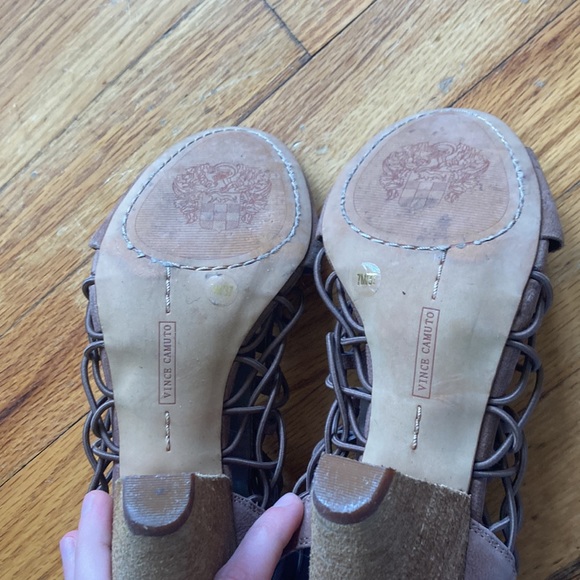 Vince Camuto Heels - Picture 8 of 9